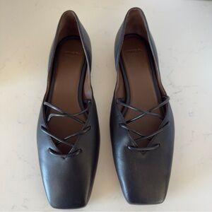 Vince Dee Flats Black Leather Square Toe | Women’s Size 6 | New Without Box